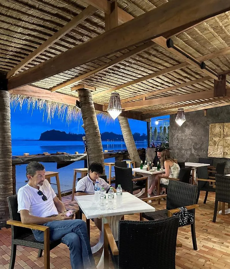Noble House Beach Resort Ko Lanta
