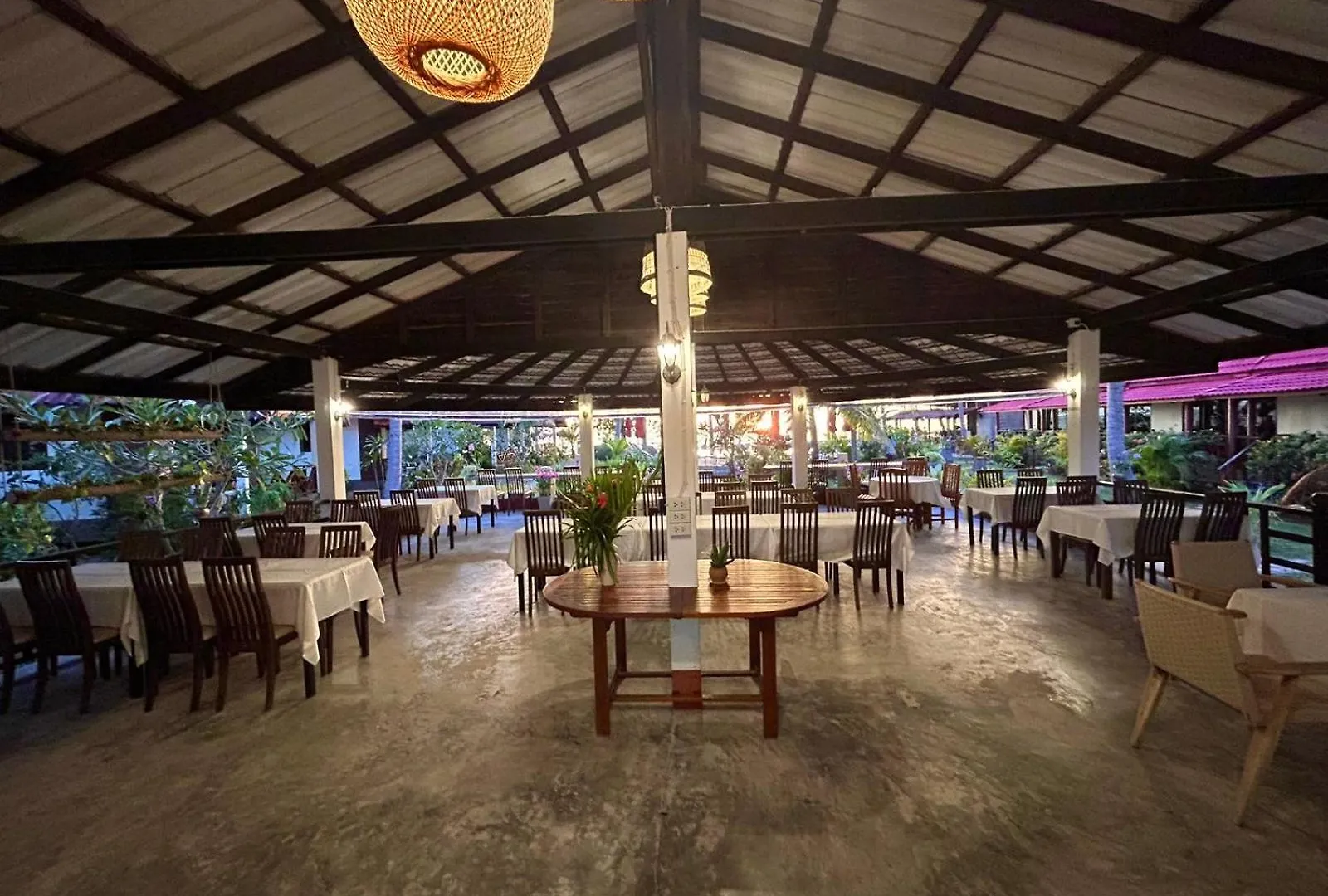 ***  Noble House Beach Resort Ko Lanta Thailandia