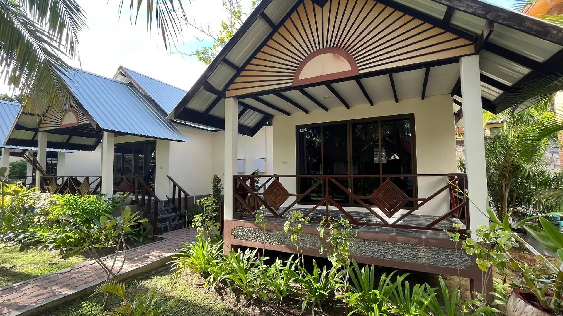 Noble House Beach Resort Ko Lanta