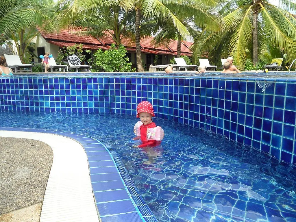 Noble House Beach Resort Ko Lanta 3*,  Thailandia